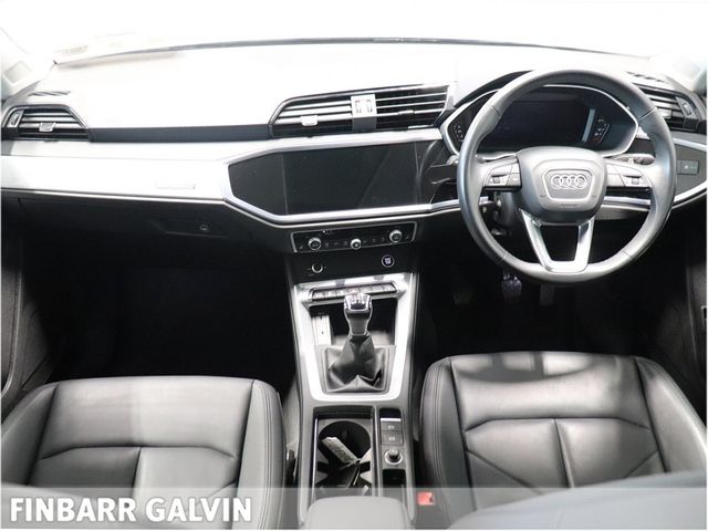 Image for 2022 Audi Q3 35 TDI 150HP SE