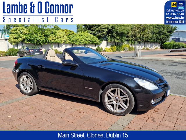Image for 2010 Mercedes-Benz SLK Class SLK 200 K * OBSDIAN BLACK / BEIGE NAPPA LEATHER * REVERSE CAMERA * VERL LOW MILES WITH MERCEDES SERVICE RECORD * BEST AVAILABLE * 