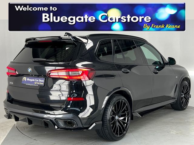 Image for 2020 BMW X5 XDRIVE45E 4DR AUTO XDRIVE M SPORT**NEW 22"ALLOYS PERFORMANCE KIT**TOUCH SCREEN INFOTAINMENT SYSTEM**360CAMERA**APPLECARPLAY**CREAM LEATHER ELECTRIC SEATS**FRONT HEATED SEATS**SATNAV**HEADS UP DISPLAY*