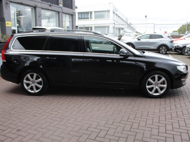 Image for 2016 Volvo V70 2.0T5 CLASSIC 5DR ESTATE AUTO // HARMAN KARDON SOUND SYSTEM // STUNNING CAR // BVUY WITH CONFIDENCE AA AND SIMI APPROVED DEALER 2026 // FIANCE ARRANGED // ALL TRADE INS WELCOME //