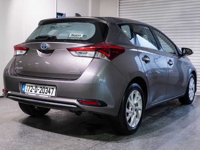 Image for 2017 Toyota Auris Hybrid Luna 4DR Auto