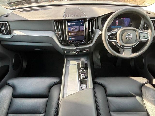 Image for 2024 Volvo XC60 T6 AWD PLUS PHEV SUNROOF