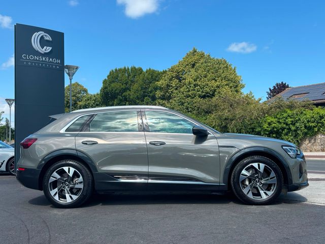 Image for 2023 Audi Q8 e-tron QUATTRO SPORT