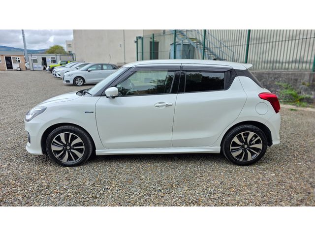 Image for 2017 Suzuki Swift Hybrid 