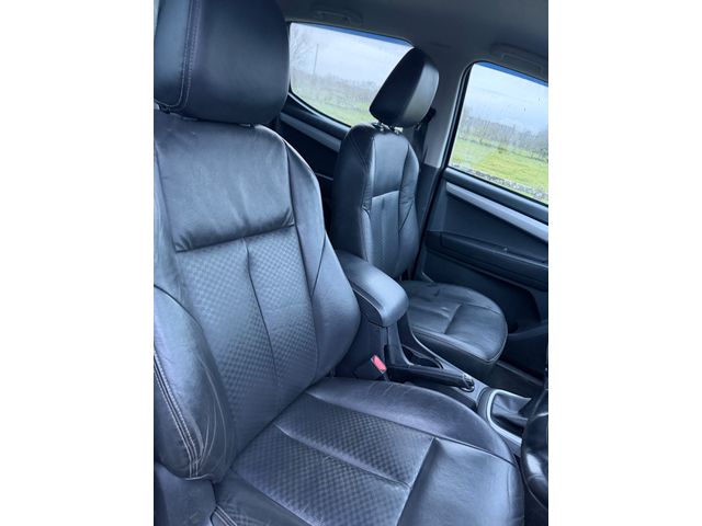 Image for 2013 Isuzu D-MAX 