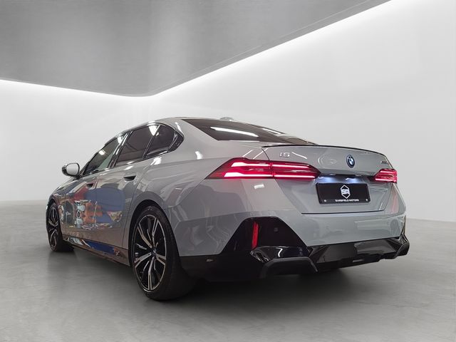 Image for 2024 BMW i5 EDRIVE40 M SPORT PRO. HUGE SPEC. FINANCE ARRANGED. SIMI. AA APPROVED.