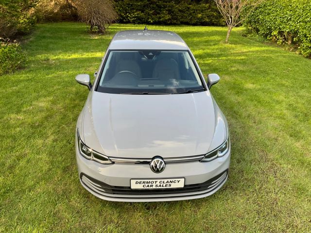 Image for 2022 Volkswagen Golf Life 1.5 TSI Petrol
