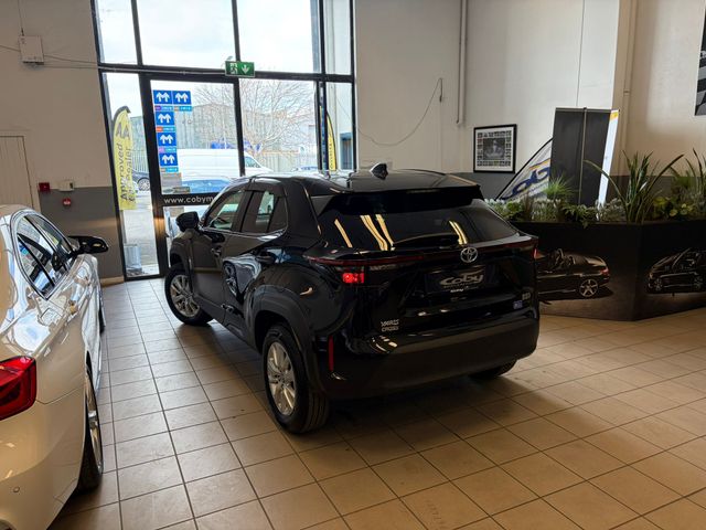 Image for 2022 Toyota Yaris Cross 1.5 Hybrid5DR Auto. New NCT, Alloy Wheels, MFSW, Sat Nav, Reverse Camera, Full Electrics, Cruise Control, Climate Control, Mirror Link, BT, and more.