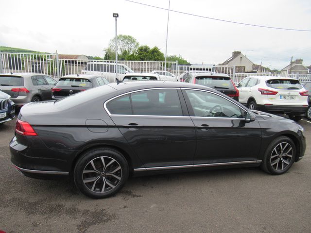 Image for 2021 Volkswagen Passat Eleg 2.0tdi M6F 150 4DR
