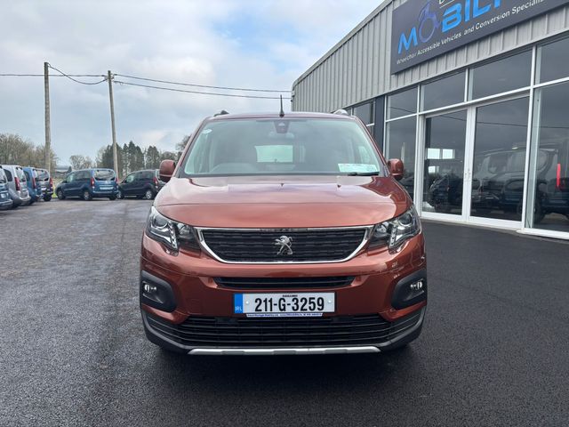 Image for 2021 Peugeot Rifter Allure Long 1.5 HDI 100 4DR