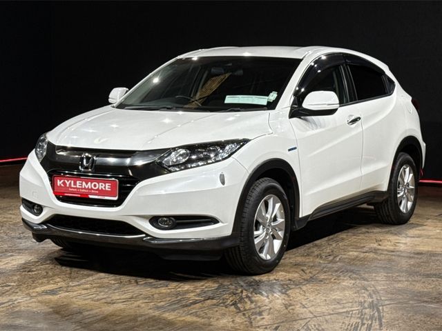 Image for 2017 Honda Vezel 1.5 HYBRID AUTOMATIC - CRUISE CONTROL - REVERSE CAMERA 