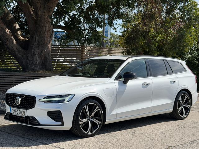Image for 2022 Volvo V60 RECHARGE. T6. ULTIMATE. AWD