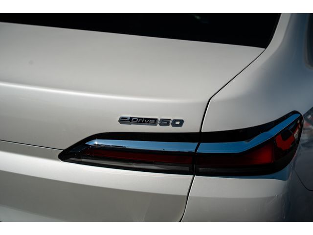 Image for 2025 BMW i7 eDrive50 M Sport