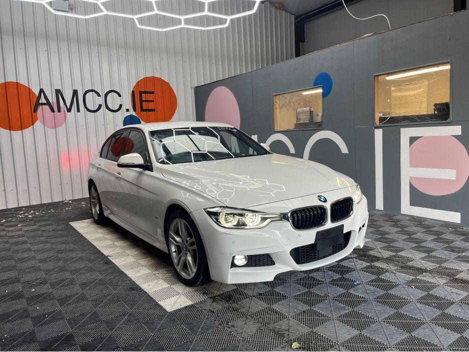 Image for 2018 BMW 3 Series BMW 330e M-Sport Automatic 2.0 Hybrid / 56k KMs / HEATED SEATS , REVERSE CAMERA , ADAPTIVE CRUISE & MORE