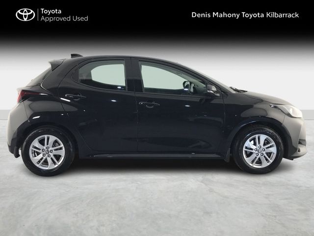 Image for 2022 Toyota Yaris HYBRID LUNA 4DR AUTO