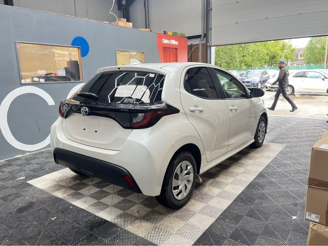 Image for 2022 Toyota Yaris Automatic - 1L Petrol - Surround Sensors