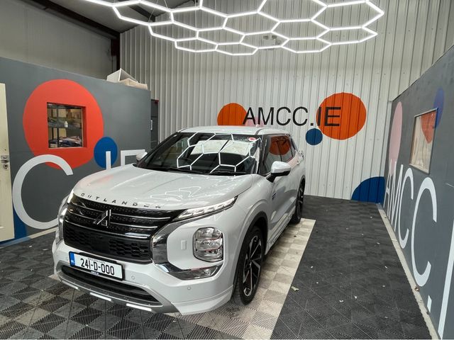 Image for 2024 Mitsubishi Outlander €44950 2024 MITSUBISHI OUTLANDER PHEV P 4WD 2.4 AUTOMATIC / CRUISE CONTROL / 360° CAMERA / ELECTRIC MEMORY & HEATED SEATS / PADDLE SHIFTERS / HEATED STEERING WHEEL AND MORE