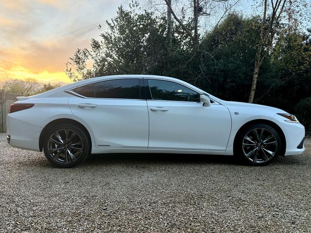 Image for 2021 Lexus ES 300h 2.5 F SPORT *F. Lexus. S. H…Lexus Warranty* 