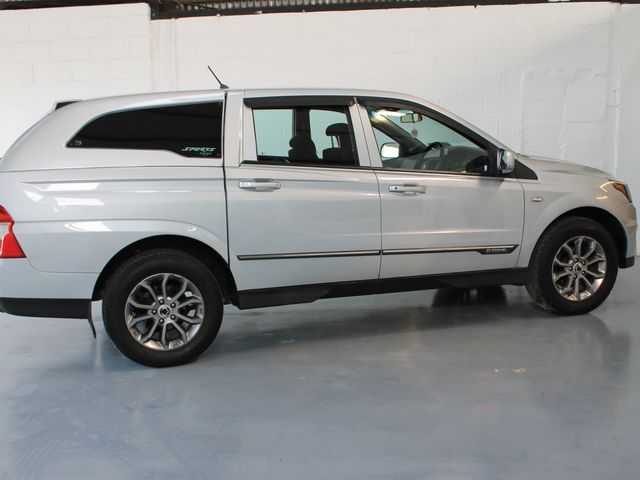 Image for 2017 Ssangyong Korando Sports EX 4X4 Crewcab Pick UP 4DR