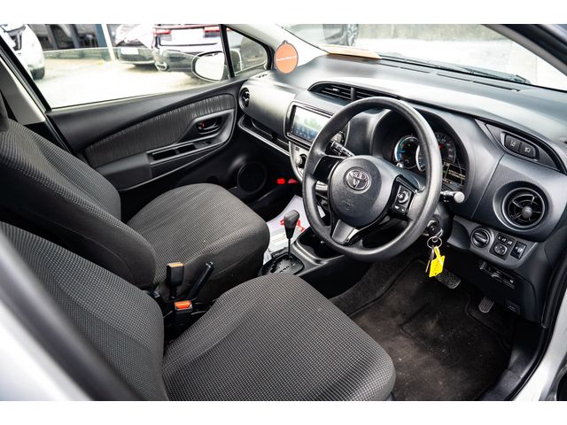 Image for 2019 Toyota Yaris Hybrid Luna