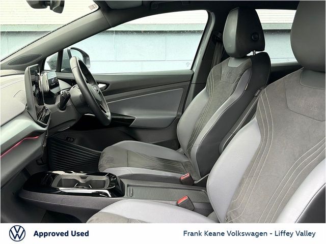 Image for 2025 Volkswagen ID.4 77KWH MATCH PRO 286BHP *MOONSTONE GREY* *LONGER RANGE* *ELECTRIC TAILGATE* *IQ HEADLIGHTS* *REAR VIEW CAMERA* *PCP AVAILABLE* *BATTERY CERTIFIED*
