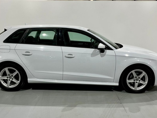 Image for 2016 Audi A3 TDI ULTRA SE