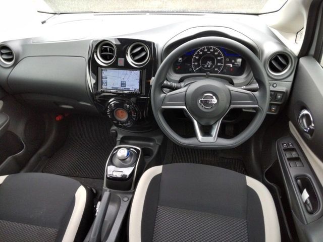 Image for 2020 Nissan Note 1.2 HYBRID - E-POWER HYBRID - REVERSE CAMERA - PUSH START/STOP BUTTON - HEATING / AC CONTROLS - ELECTRIC WINDOWS 