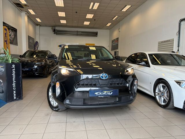 Image for 2022 Toyota Yaris Cross 1.5 Hybrid5DR Auto. New NCT, Alloy Wheels, MFSW, Sat Nav, Reverse Camera, Full Electrics, Cruise Control, Climate Control, Mirror Link, BT, and more.