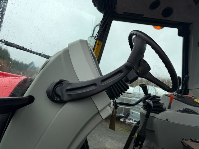 Image for 2005 Massey Ferguson 5455 5445