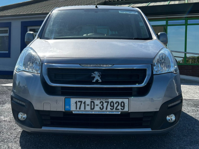 Image for 2017 Peugeot Partner Tepee Wheelchair Car Automatic