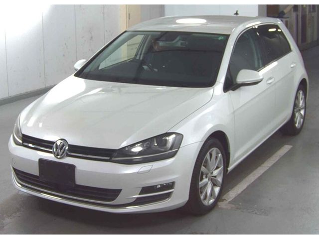 Image for 2015 Volkswagen Golf Highline 