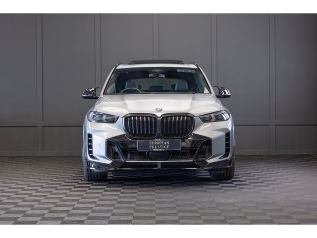 Image for 2024 BMW X5 X-Drive 50e M-Sport *Pan Roof