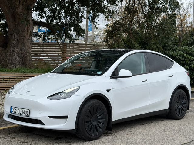 Image for 2022 Tesla Model Y STANDARD RANGE. PAN ROOF.2 KEYS