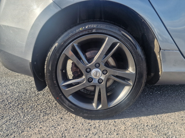 Image for 2018 Volvo V40 D2 MOM ED 5DR