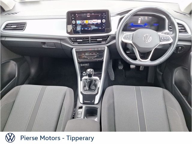 Image for 2024 Volkswagen T-Roc T-ROC LIFE 2.0 TDI M6F 116HP