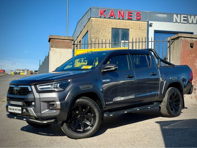 Image for 2024 Toyota Hilux 2.8 INVINCIBLE X 201BHP