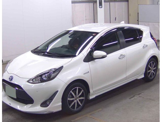 Image for 2018 Toyota Aqua 1.5
