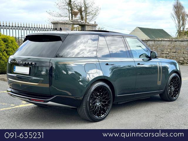 Image for 2023 Land Rover Range Rover P440e SE AUTO 