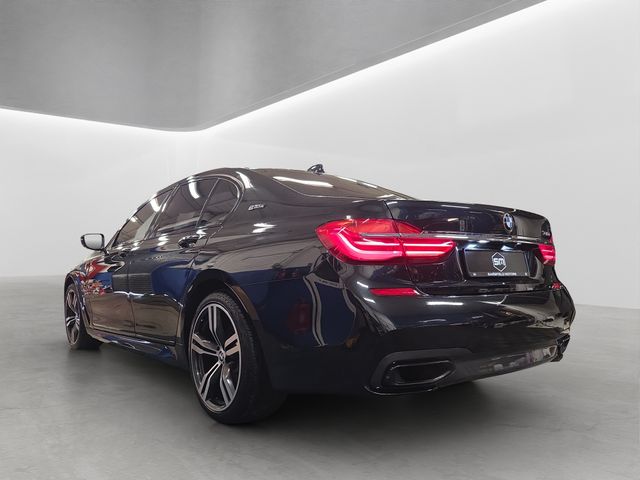 Image for 2016 BMW 7 Series 740 E M-SPORT AUTO. SUNROOF. HUGE SPEC. FINANCE ARRANGED. SIMI. AA APPROVED.
