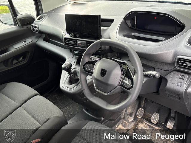 Image for 2026 Peugeot Partner PRO PLUS 1.5 HDI 100 65