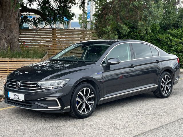 Image for 2022 Volkswagen Passat GTE DSG