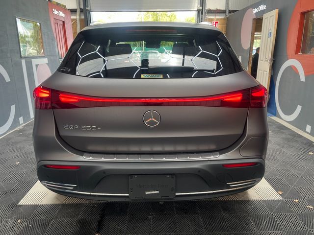 Image for 2024 Mercedes-Benz EQA 2024 MERCEDES-BENZ EQA250+ AUTOMATIC/ CRUISE CONTROL / PARKING CAMERA / ELECTRIC MEMORY & HEATED SEATS / PADDLE SHIFTERS / PANORAMIC SUNROOF / AMBIENT LIGHTS / APPLE CARPLAY AND MORE
