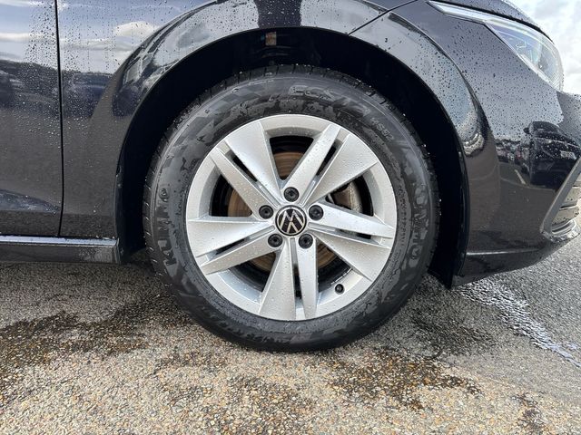 Image for 2024 Volkswagen Golf LIFE 2.0 TDI 115HP MANUAL
