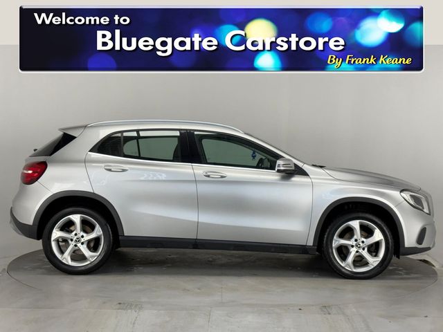 Image for 2018 Mercedes-Benz GLA Class 200 D URBAN 5DR AUTO**MULTIFUNCTIONAL STEERING WHEEL**SEMI DIGITAL DASH**KEYLESS START**REVERSE CAMERA**PARKING SENSORS**FRONT HEATED SEATS**HALF LEATHER INTERIOR**FINANCE ARRANGED**