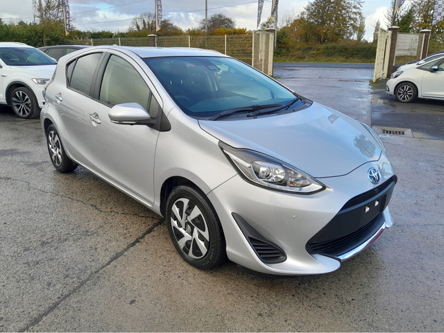 Image for 2020 Toyota Aqua STYLE BLACK