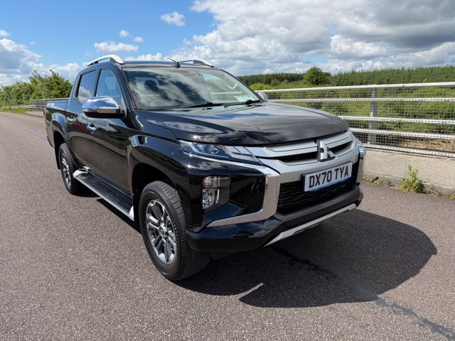 Image for 2020 Mitsubishi L200 DI-D BARBARIAN X DCB