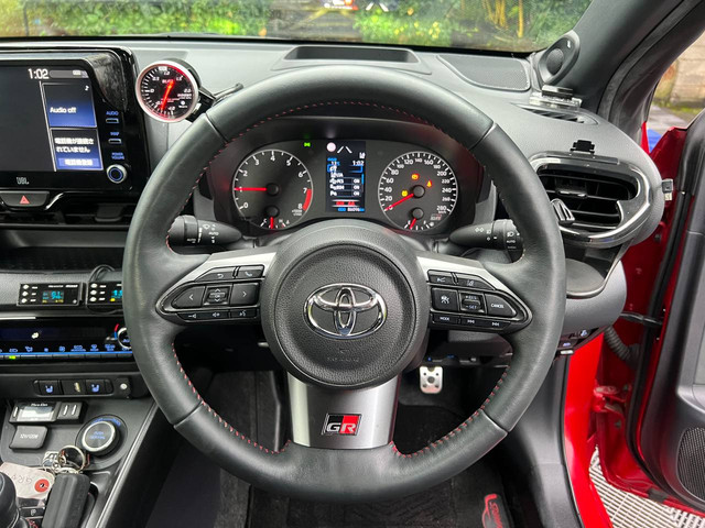 Image for 2020 Toyota GR Yaris 1.6 TURBO 6-SPEED MANUAL ** HUGE SPEC ** // HEADS-UP DISPLAY // GR HEATED SPORT SEATS // CARBON FIBRE ADD-ONS // JBL SPEAKERS