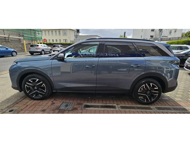 Image for 2025 Peugeot 5008 ALLURE HYBRID 145 E-DSC6 7 SEAT AUTOMATIC