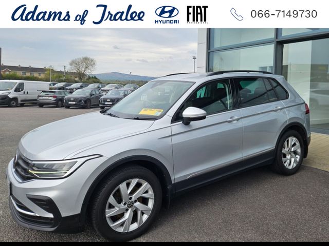 Image for 2023 Volkswagen Tiguan LIFE 2.0 TDI MANUAL 6SPEED FWD 122BHP 5