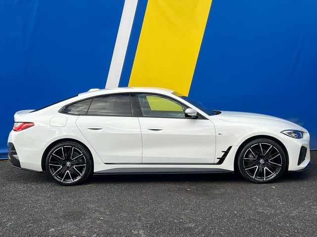 Image for 2022 BMW i4 XDRIVE40E M-SPORT COMPETITION // VIRTUAL COCKPIT // NEW 20" COMPETITION ALLOYS // AMBIENT LIGHTING 